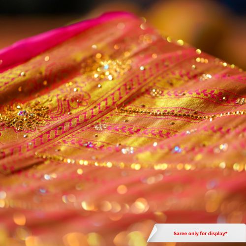 Dry Cleaning – Specialized Stain Removal & Fabric Care